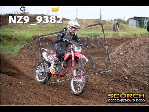 Experts-090
