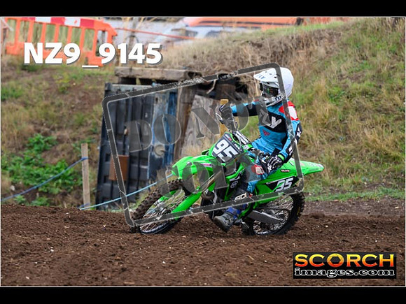 Inters-084