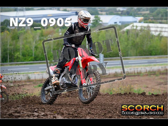 Inters-091