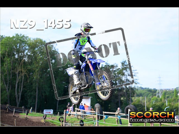 Experts-122