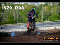 IntersGreenOrange-019