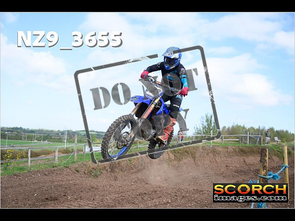 Thur25Sept-005