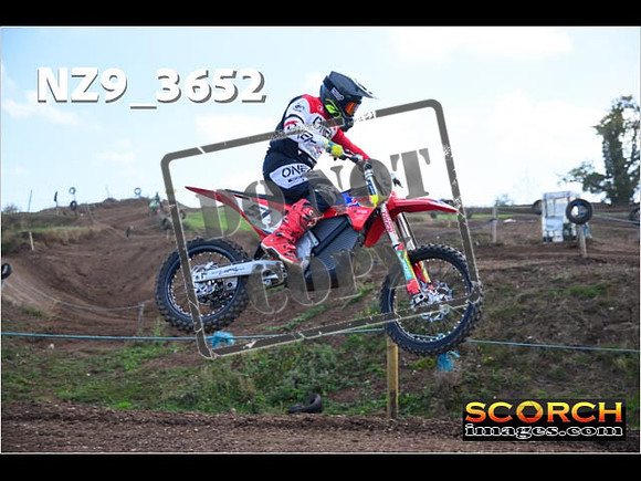 Thur25Sept-002
