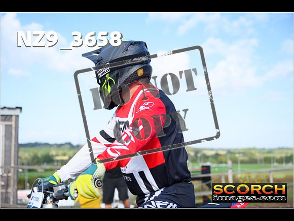 Thur25Sept-008