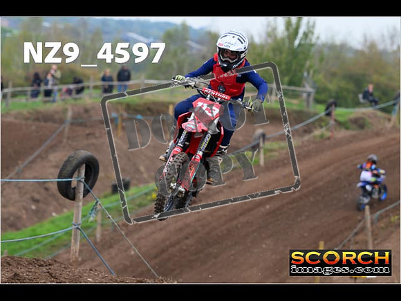 Youth-099