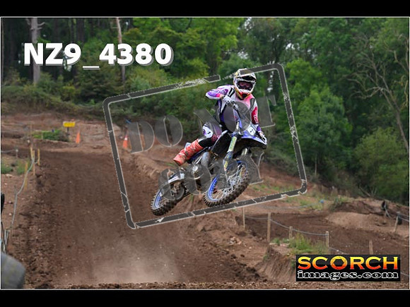 Experts-090