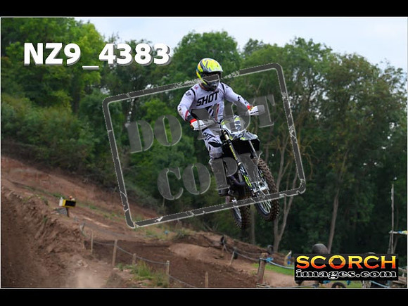 Experts-092