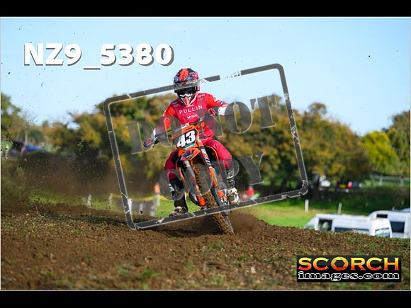 Experts-070