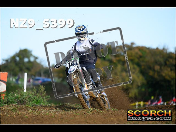 Experts-089