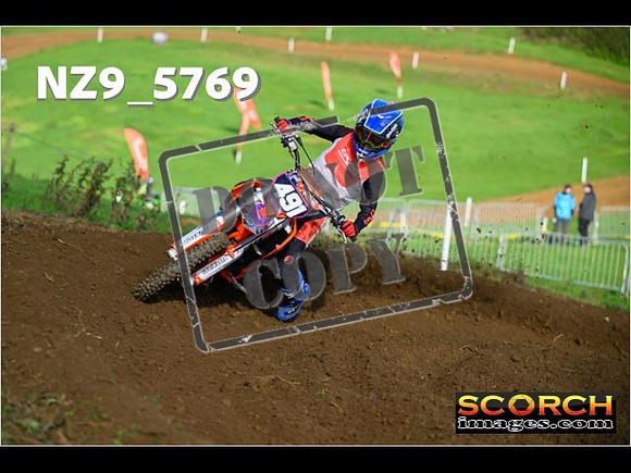 85's-039