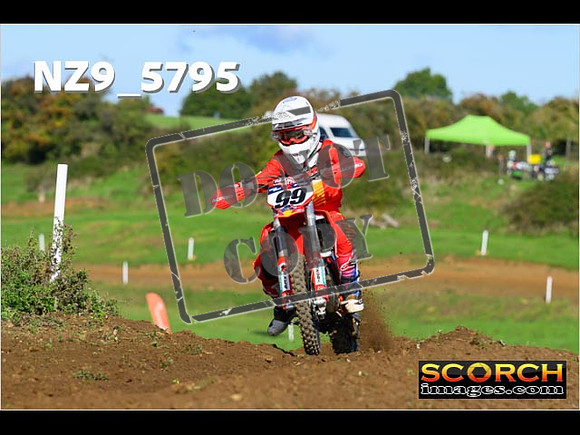 85's-065