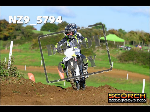 85's-064