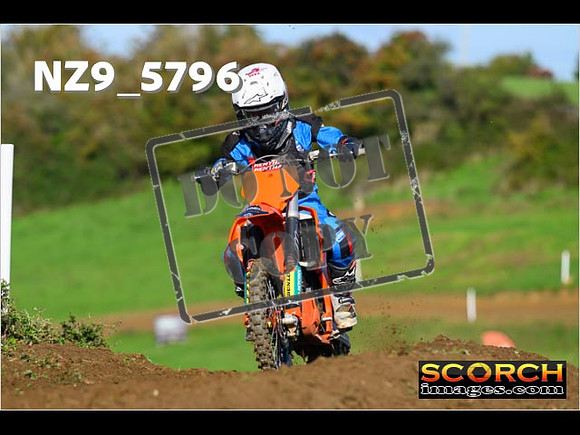 85's-066