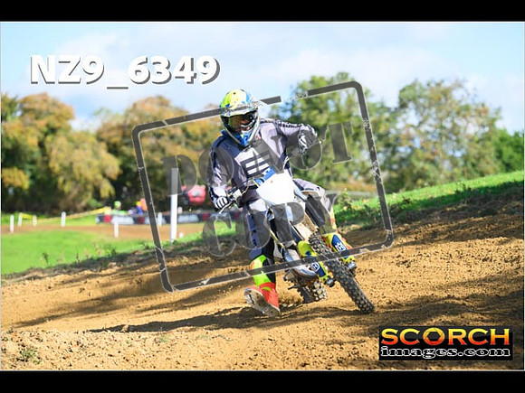 85's-097