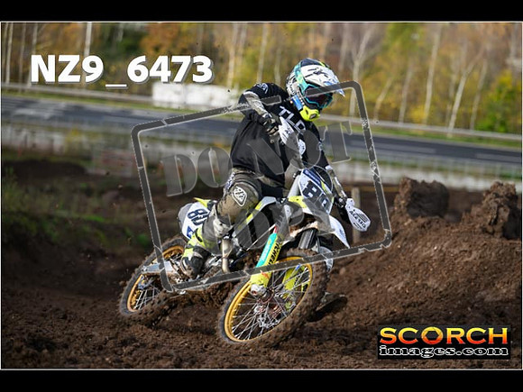 Experts-086