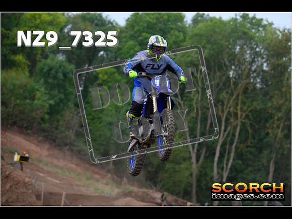 Thur02Oct-033
