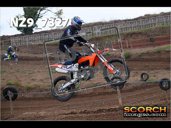 Thur02Oct-034