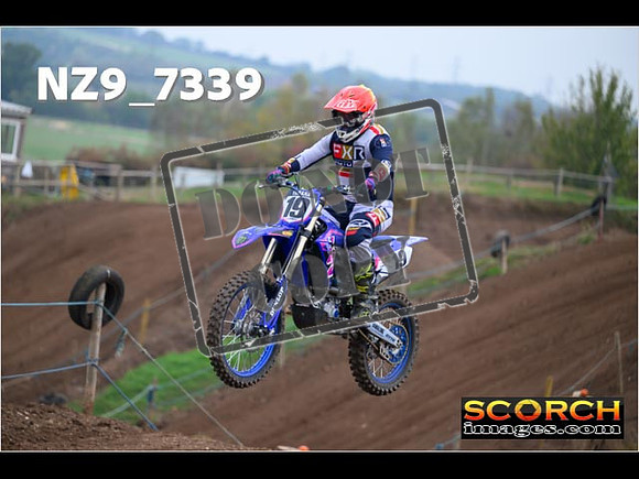 Thur02Oct-046