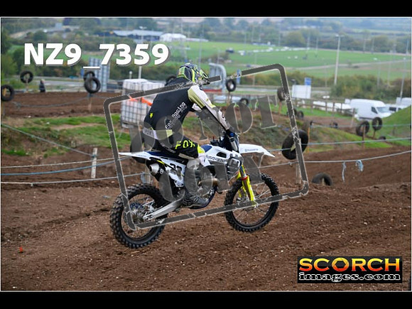 Thur02Oct-063