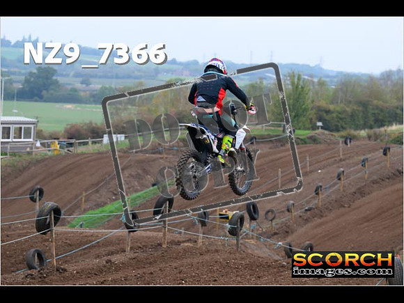 Thur02Oct-069