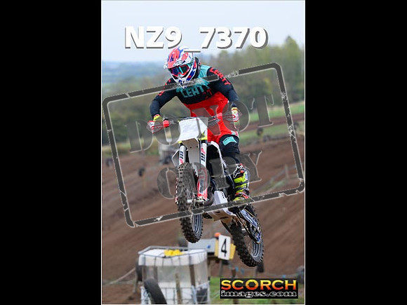 Thur02Oct-073