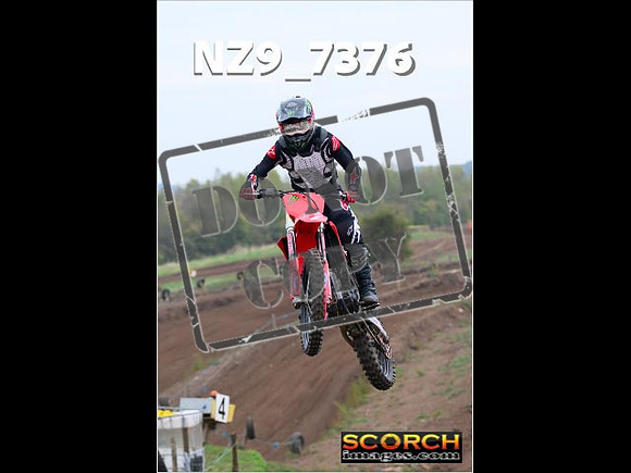 Thur02Oct-078