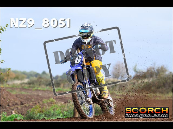 Experts-078