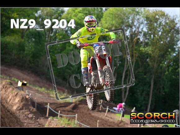 Experts-103