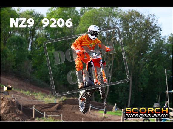 Experts-105