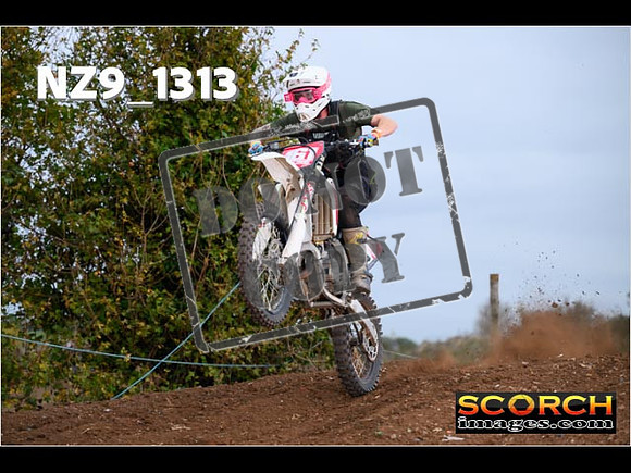 Thur09Oct-050
