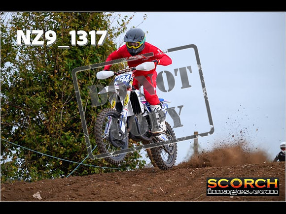 Thur09Oct-054