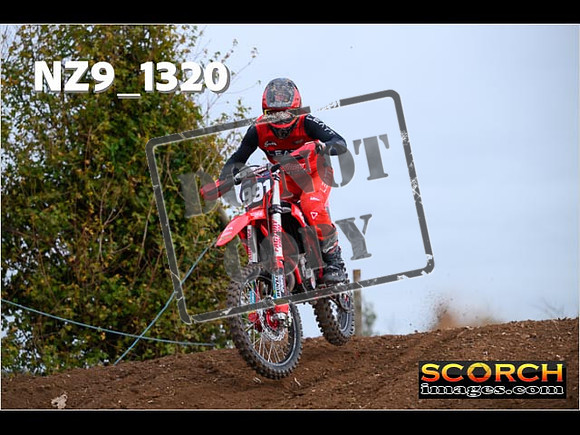 Thur09Oct-057