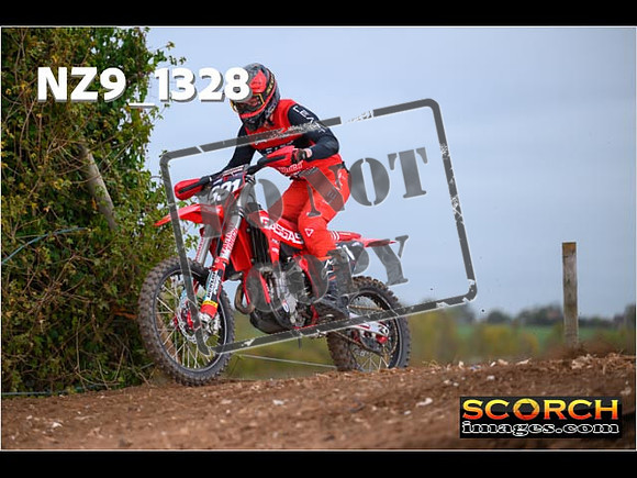 Thur09Oct-065