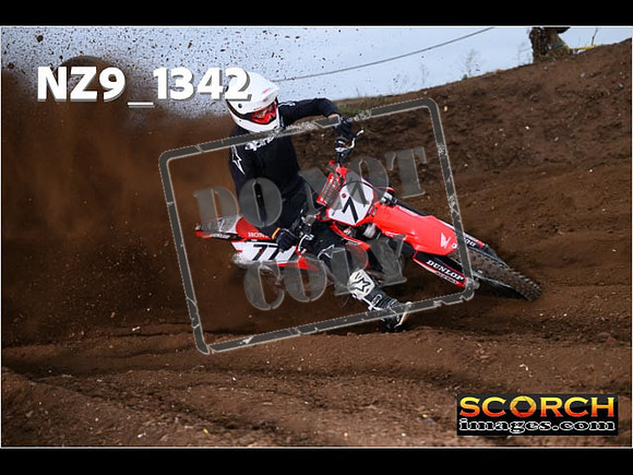 Thur09Oct-078