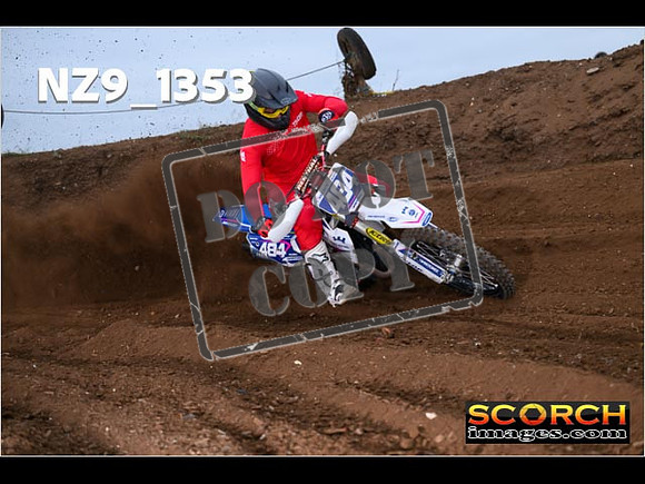 Thur09Oct-088