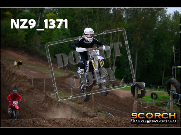 Thur09Oct-105