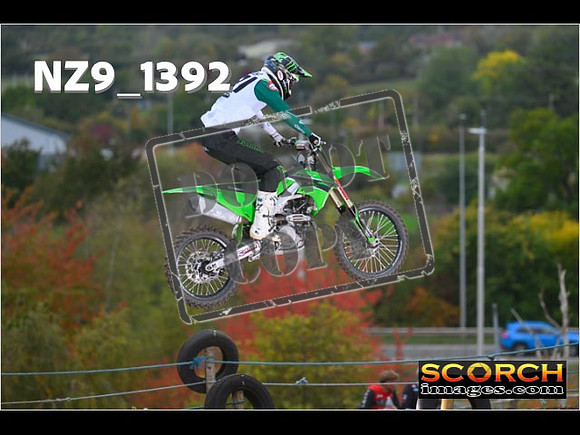 Thur09Oct-125