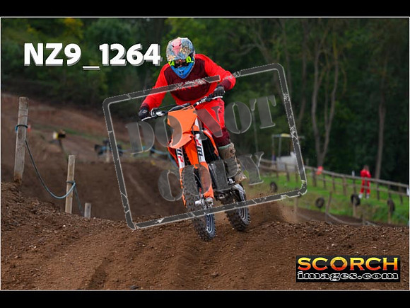 Thur09Oct-007