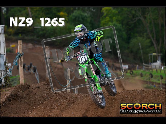 Thur09Oct-008
