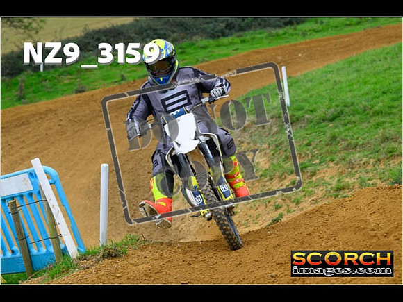 85's-044