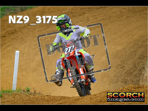 85's-060