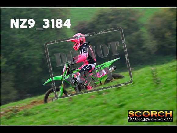 85's-069