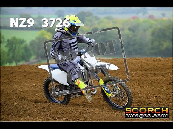 85's-082