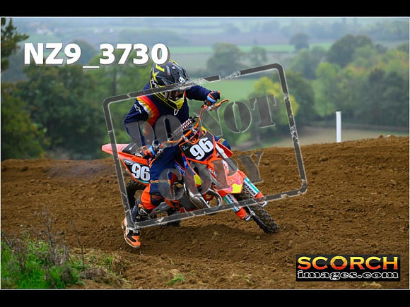 85's-086