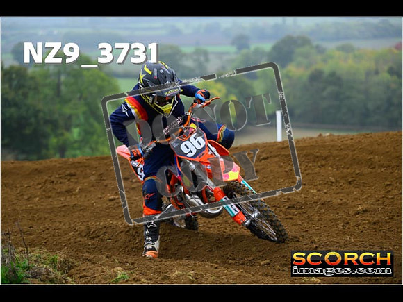 85's-087