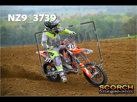 85's-095