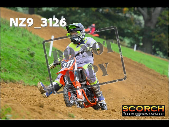85's-012