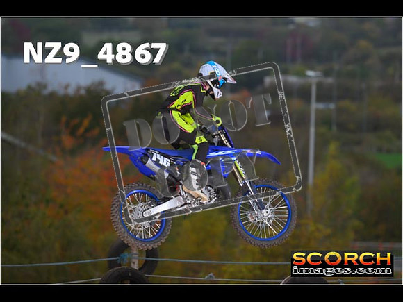 IntersBlue-063