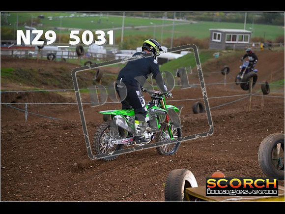 IntersGreen-083