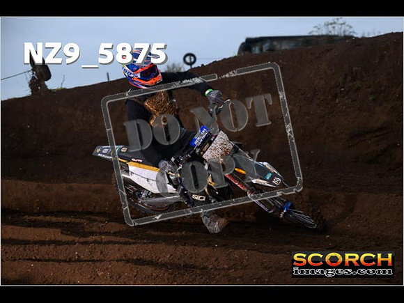 Inters-029